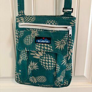 KAVU Go Time Crossbody Bag – Pineapple Print